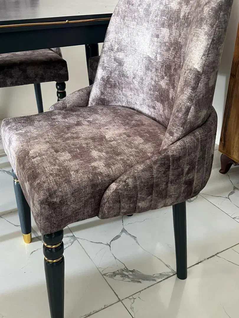 میز ناهارخوری|میز و صندلی غذاخوری|شیراز, میانرود|دیوار