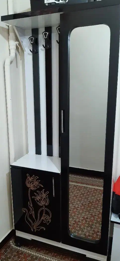 جاکفشی|جاکفشی، کمد، دراور|اردبیل, |دیوار