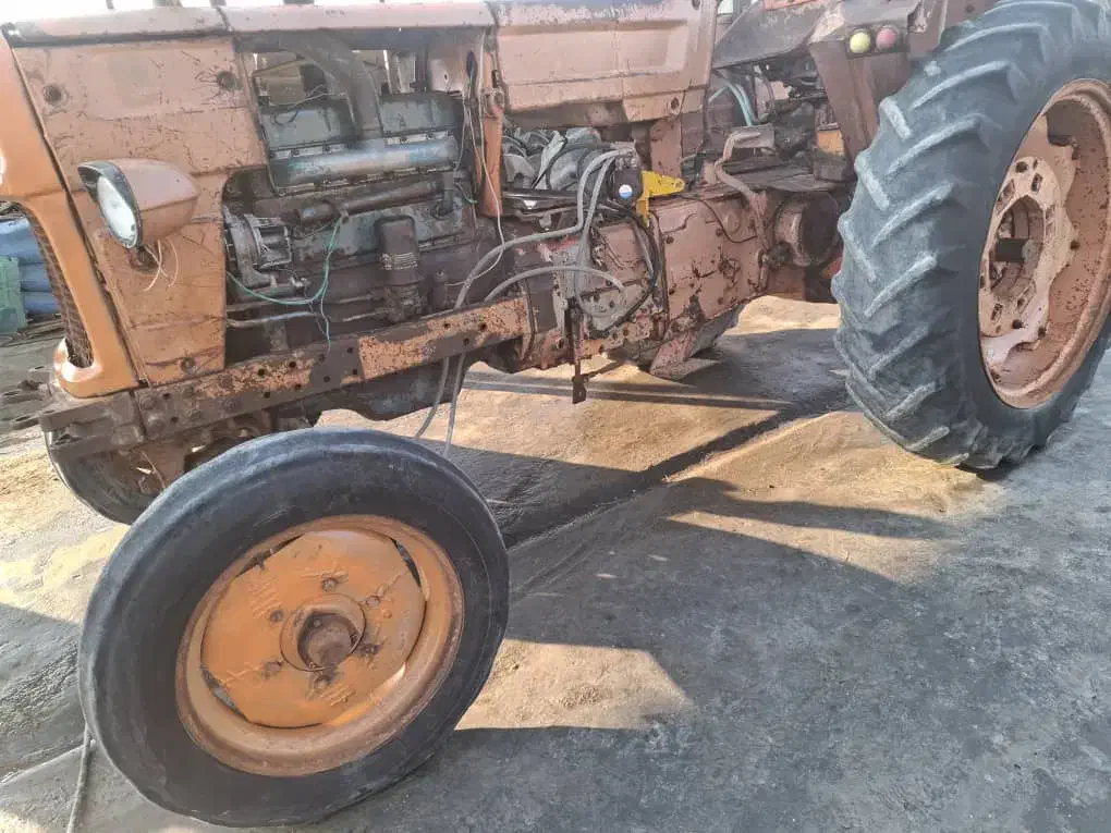 تراکتور رومانی مدل ۶۹|خودرو سنگین|قهستان, |دیوار