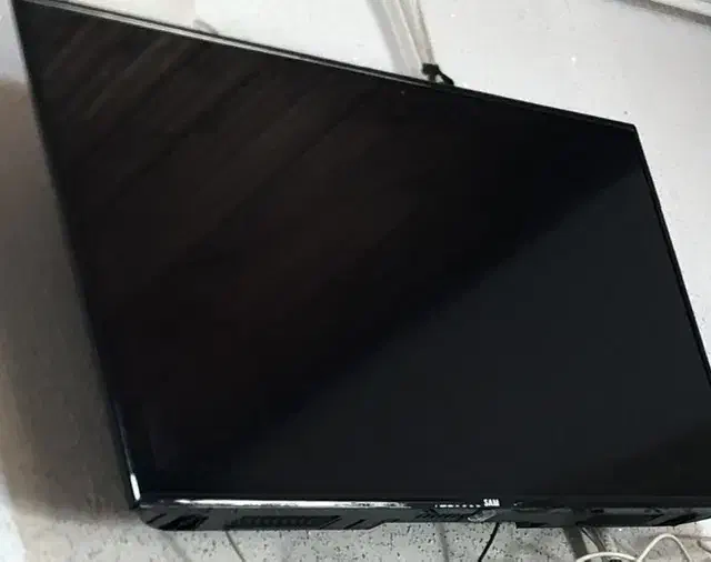 تلویزیون سامسونگ ۴۳ اینچ مشابه نو فروشی|تلویزیون و پروژکتور|قائم‌شهر, |دیوار