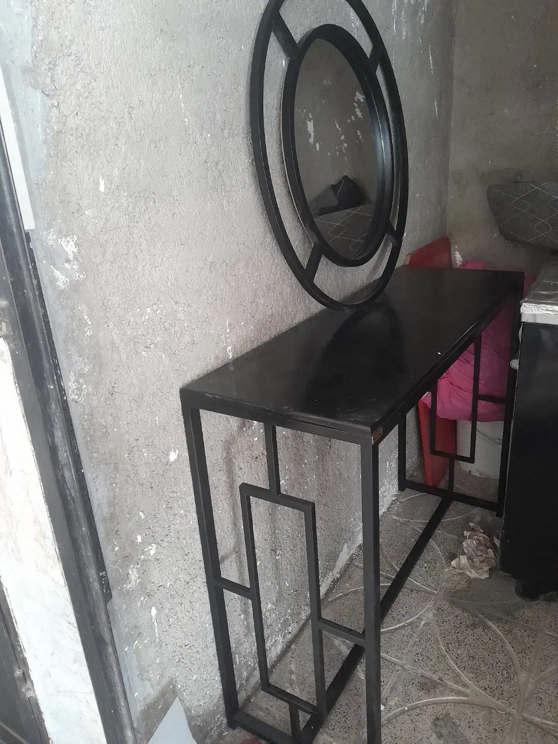 میز و آیینه|بوفه، ویترین، کنسول|اندیشه, شهرک صدف|دیوار