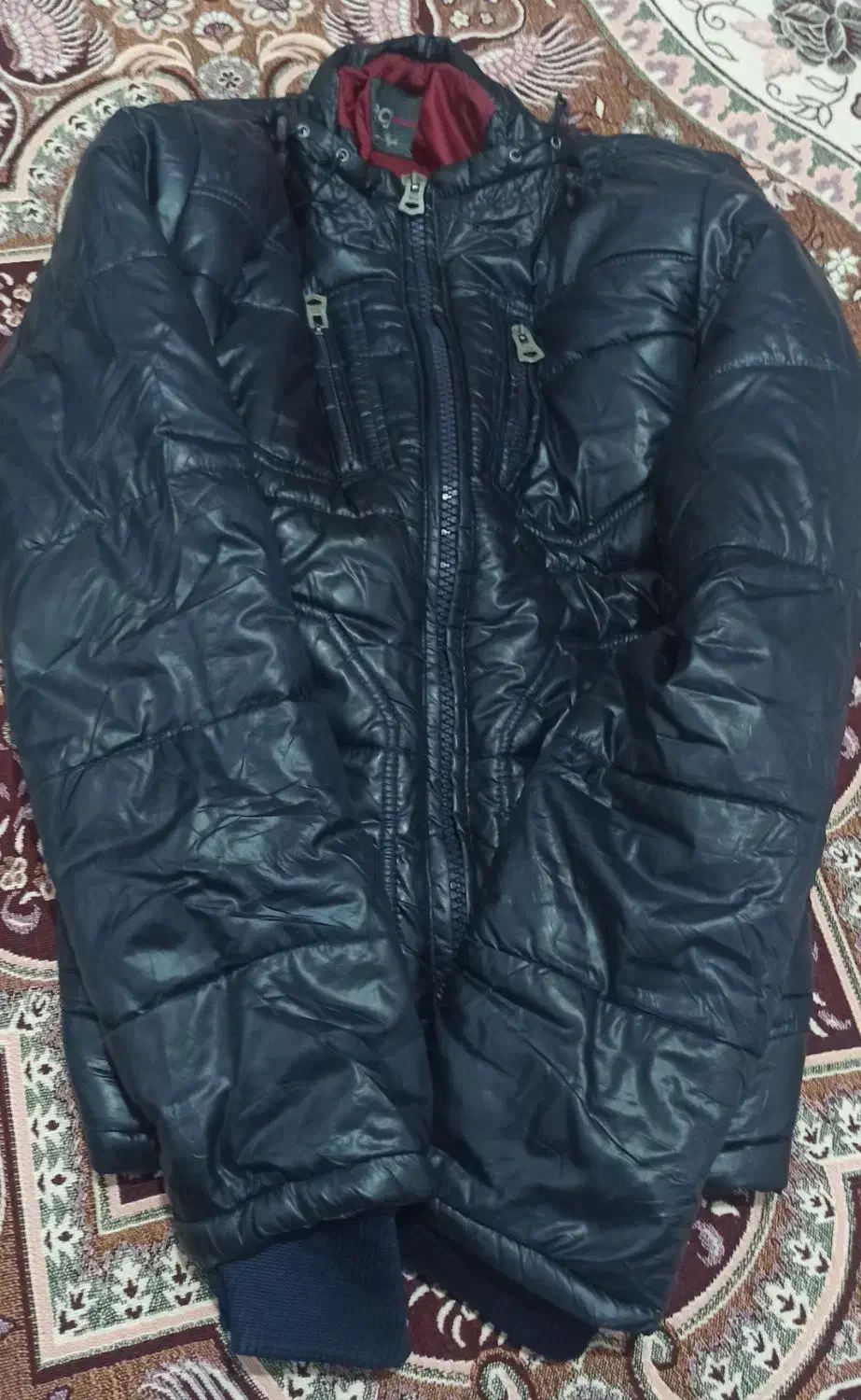 کاپشن خارجی|لباس|بیجار, |دیوار