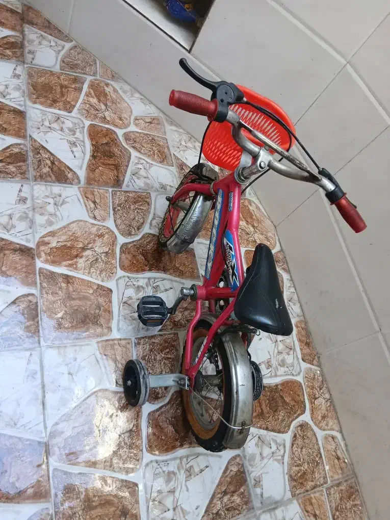 دوچرخه سایز ۱۲|دوچرخه، اسکیت، اسکوتر|دزفول, |دیوار