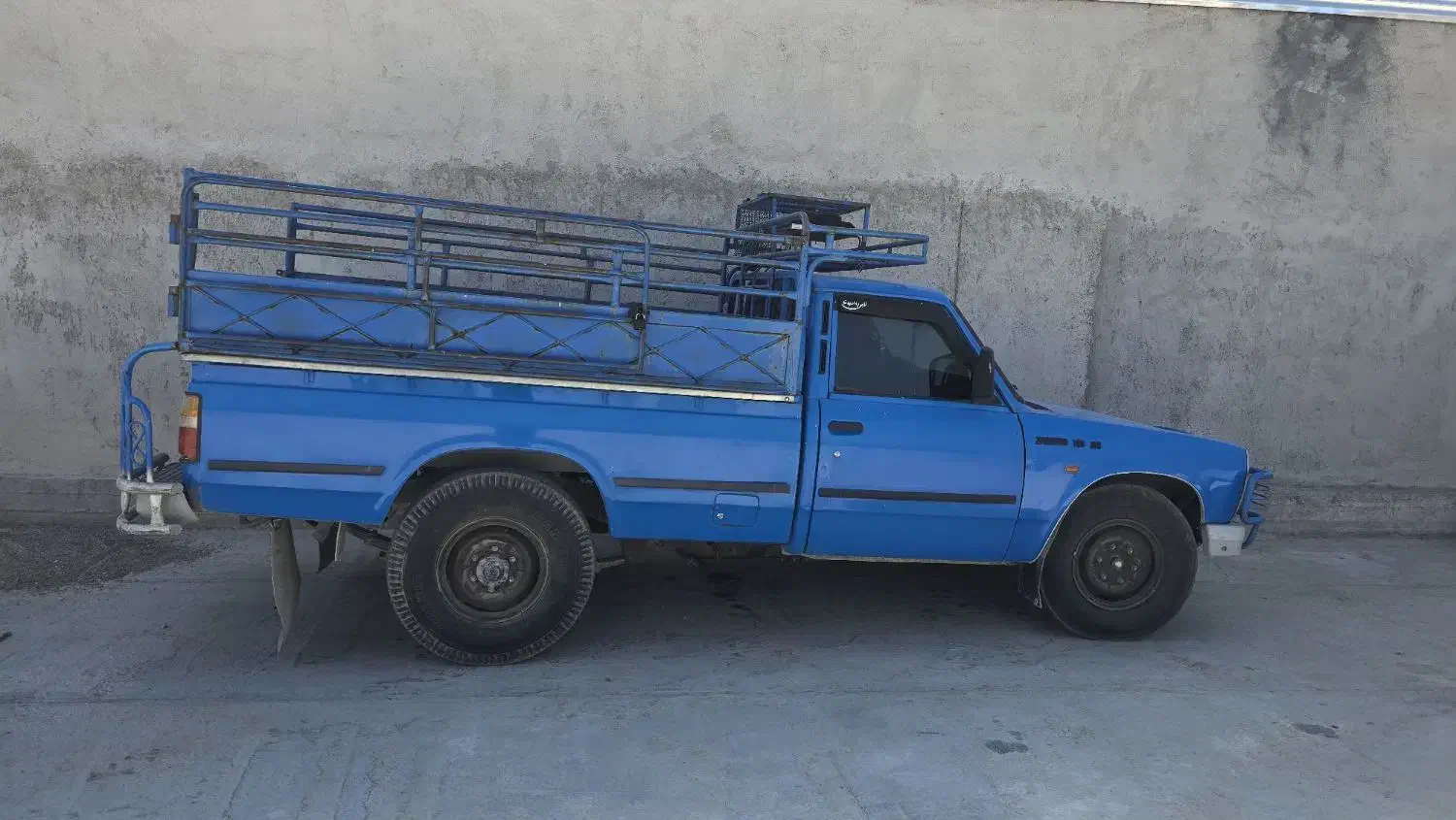 نیسان دیزل|خودرو سواری و وانت|شیراز, ریشمک|دیوار