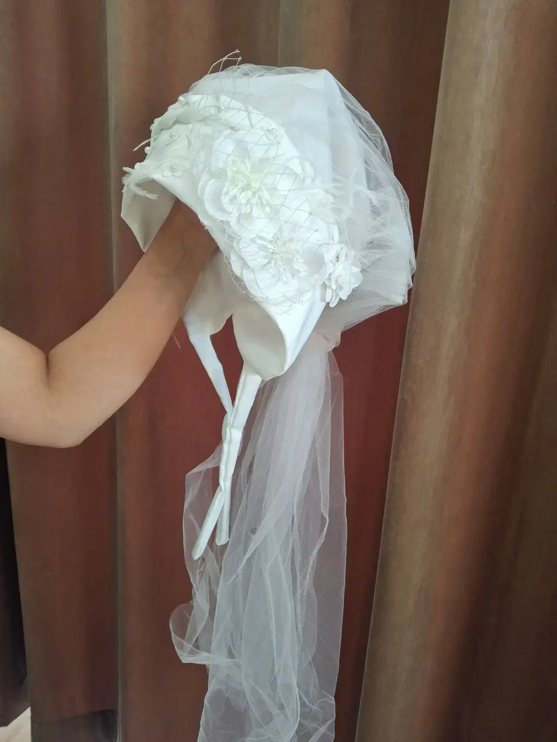 توربان عروس|لباس|بوئین زهرا, |دیوار