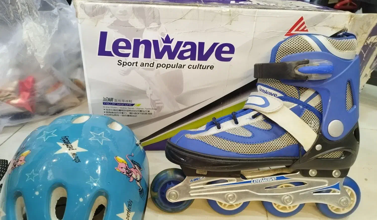 کفش اسکیت|دوچرخه، اسکیت، اسکوتر|آستارا, |دیوار