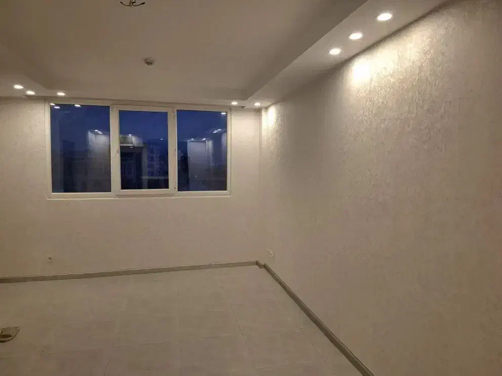 واحد۵۱متری/غرق‌نور