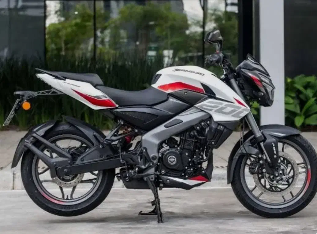 ns 200 2026|موتورسیکلت|قشم, |دیوار