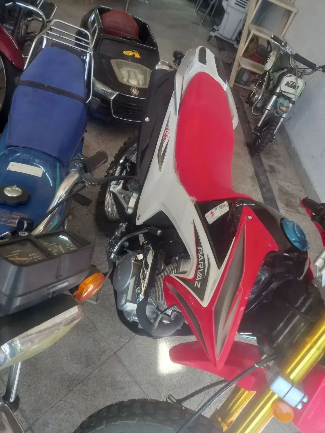 تریل پرواز 1404|موتورسیکلت|میان ولایت, |دیوار