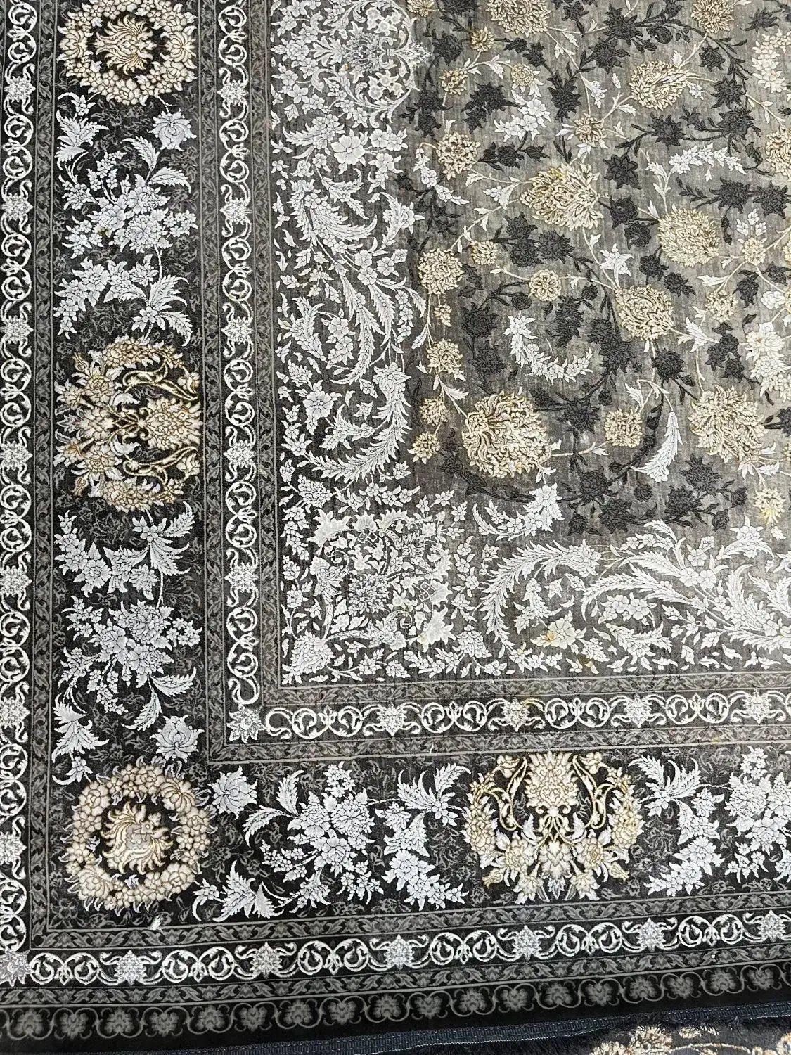 فرش ۹ متری ۱۲۰۰ شانه۳۶۰۰تراکم۸رنگ|فرش|پاکدشت, پاکدشت (مامازند)|دیوار