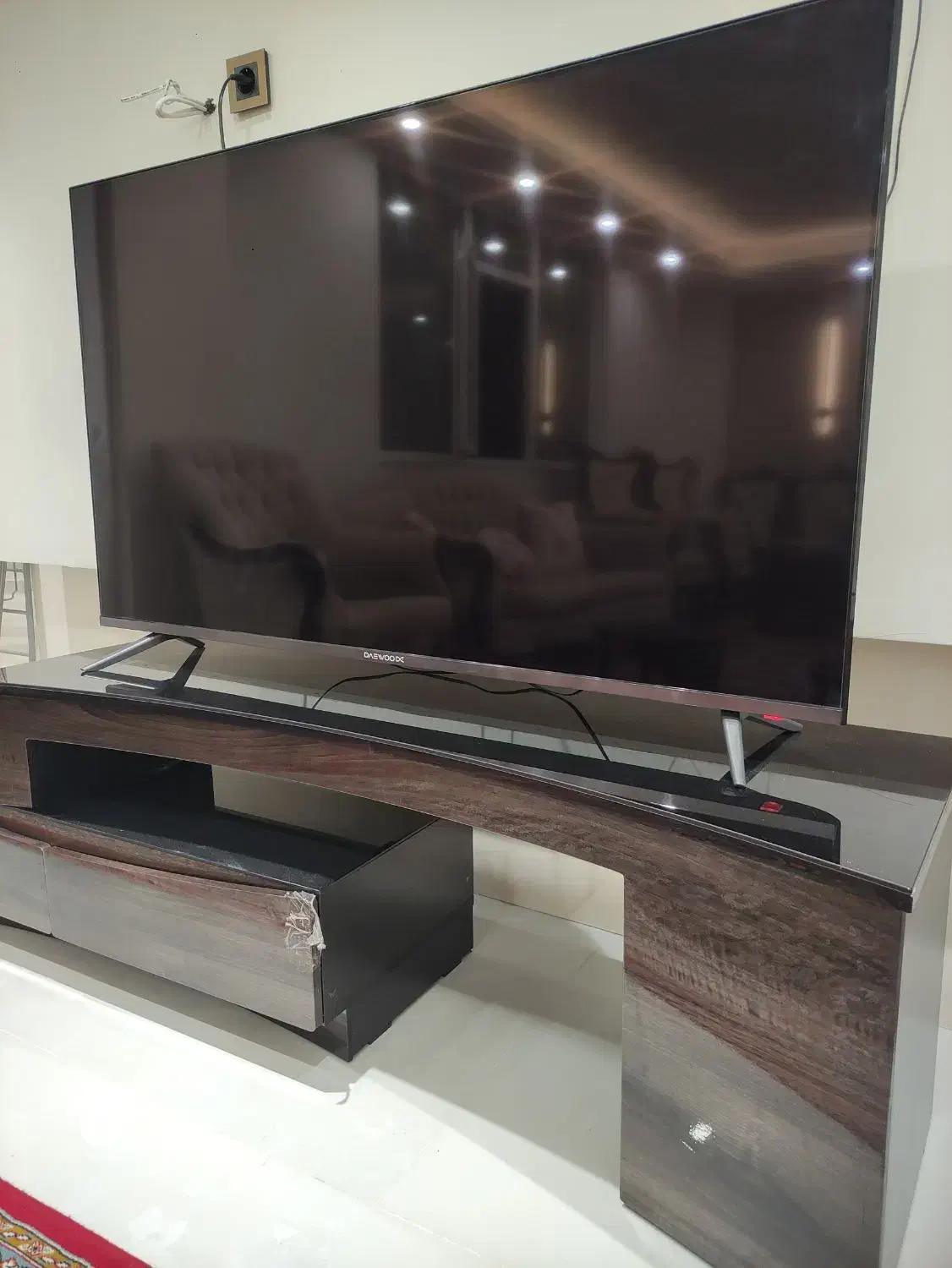 تلویزین ۵۵ اینج دوو و ۴۹ اینج LG|تلویزیون و پروژکتور|بجنورد, |دیوار