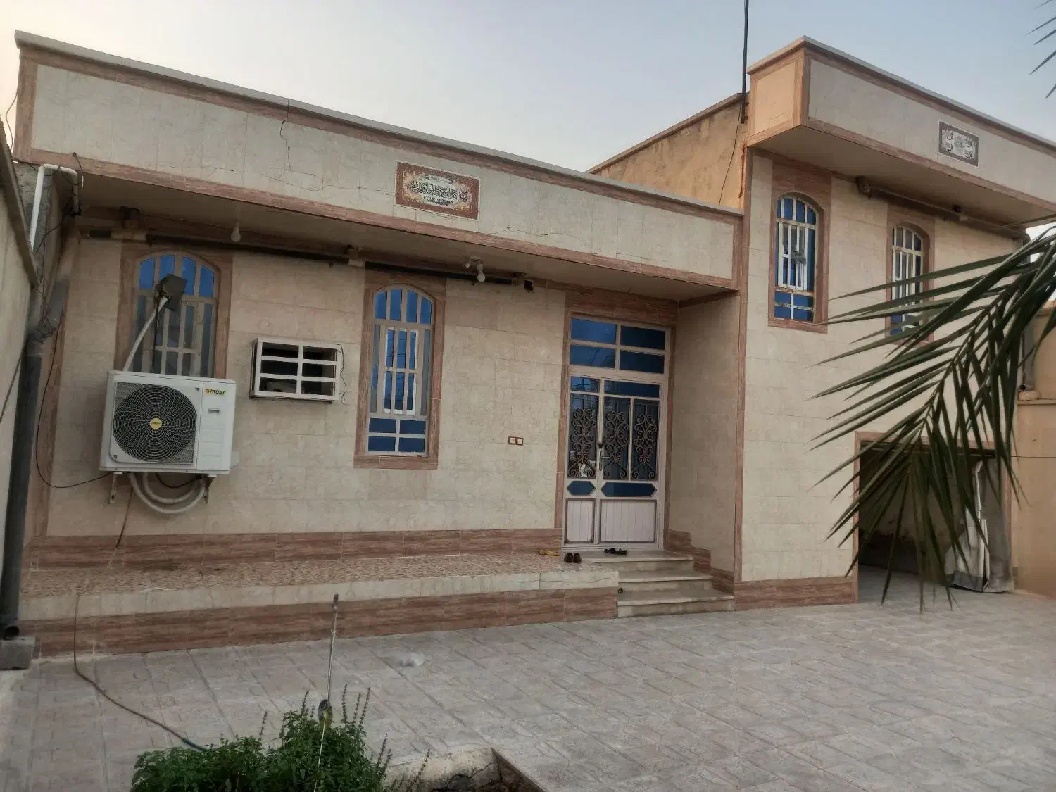 خانه ویلایی ۳۰۰متری|فروش خانه و ویلا|خورموج, |دیوار