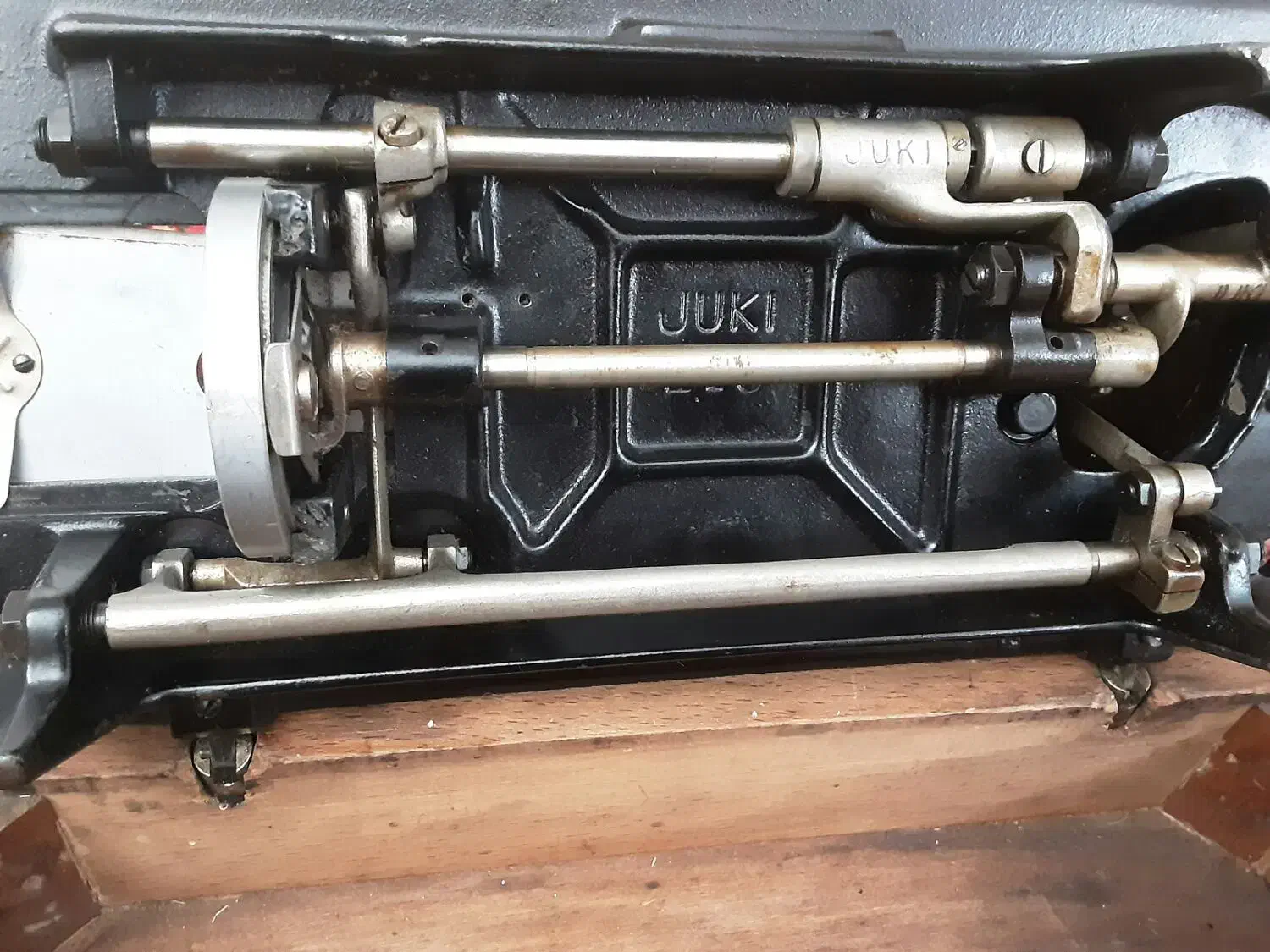 چرخ خیاطی ژاپنی قدیمی|کلکسیون اشیاء عتیقه|تهران, کوی بیمه|دیوار