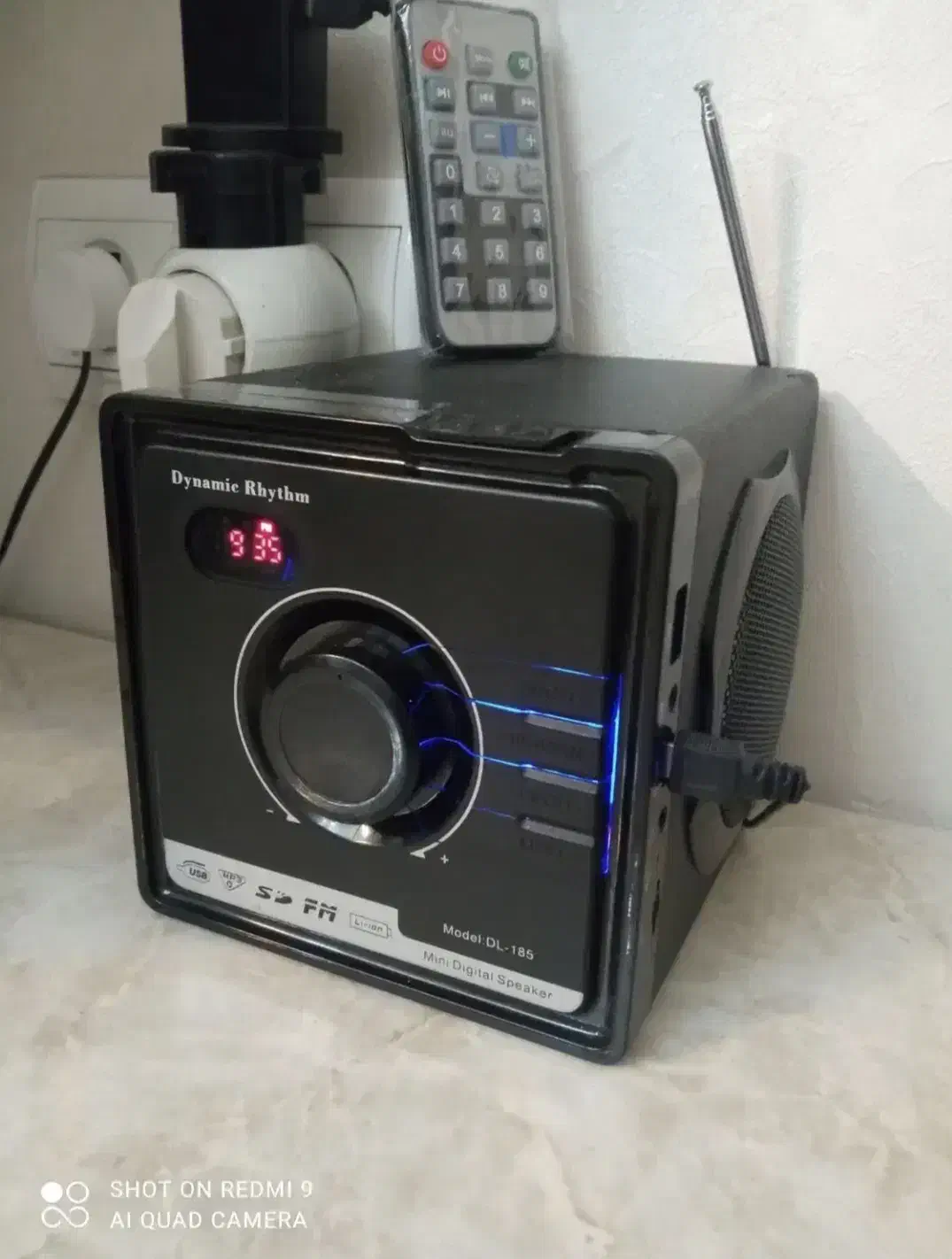 اسپیکر میکرولب مدل DL-185|پخش‌کننده همراه|تهران, چهارصد دستگاه|دیوار