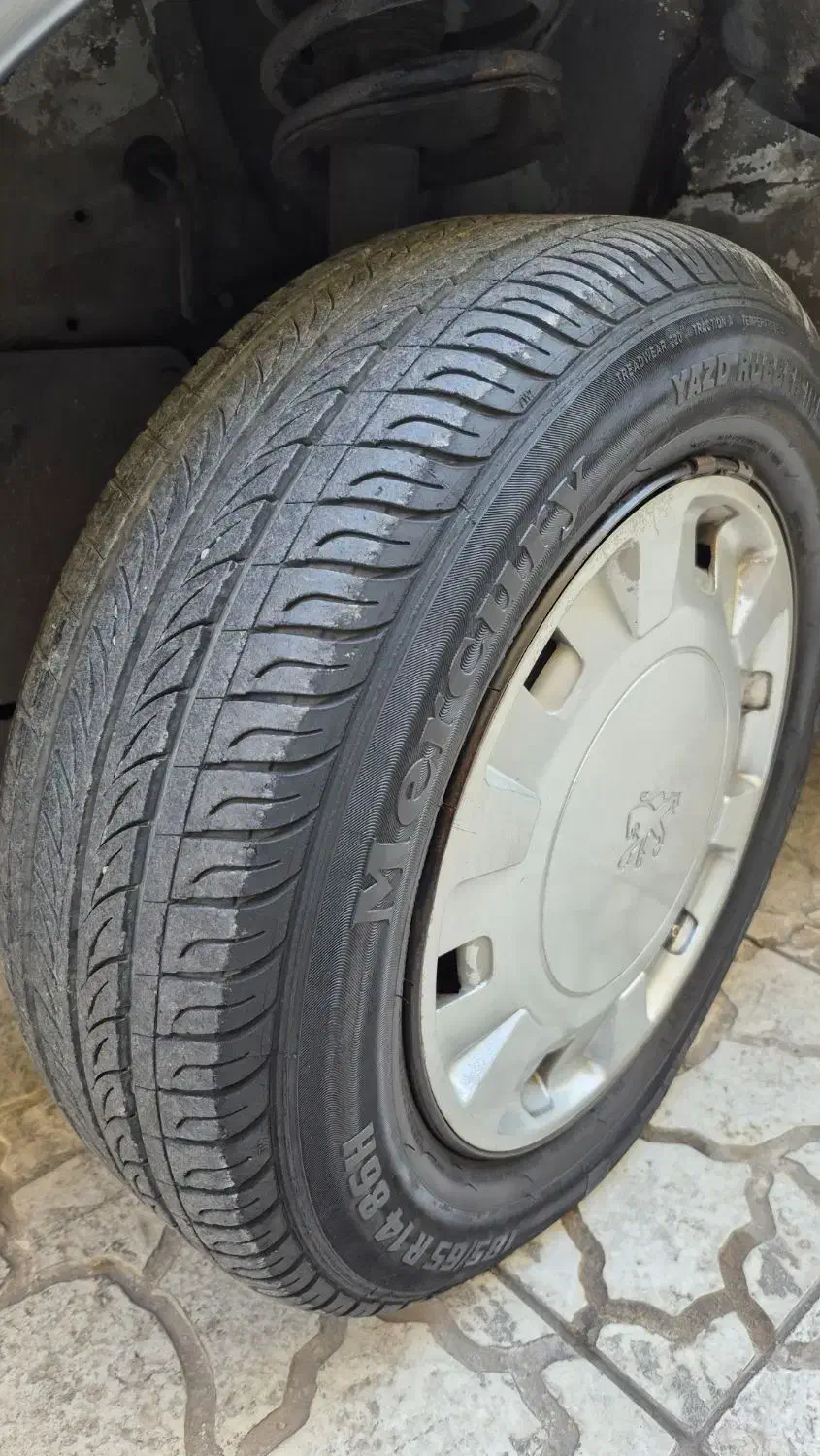 چهار حلقه لاستیک یزد تایر 185×14|قطعات یدکی و لوازم جانبی|ماهدشت, |دیوار