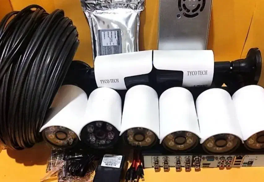 دوربین مداربسته دید در شب و کیفیت تصویر بالا|دوربین مداربسته|تویسرکان, |دیوار