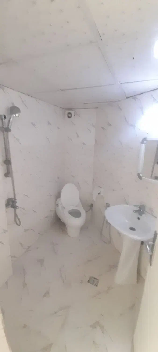 ۸۲ متر  ۲ خواب  سعادت اباد