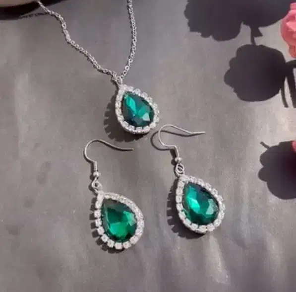 اکسسوری یلدایی|بدلیجات|تربت جام, کلالی|دیوار