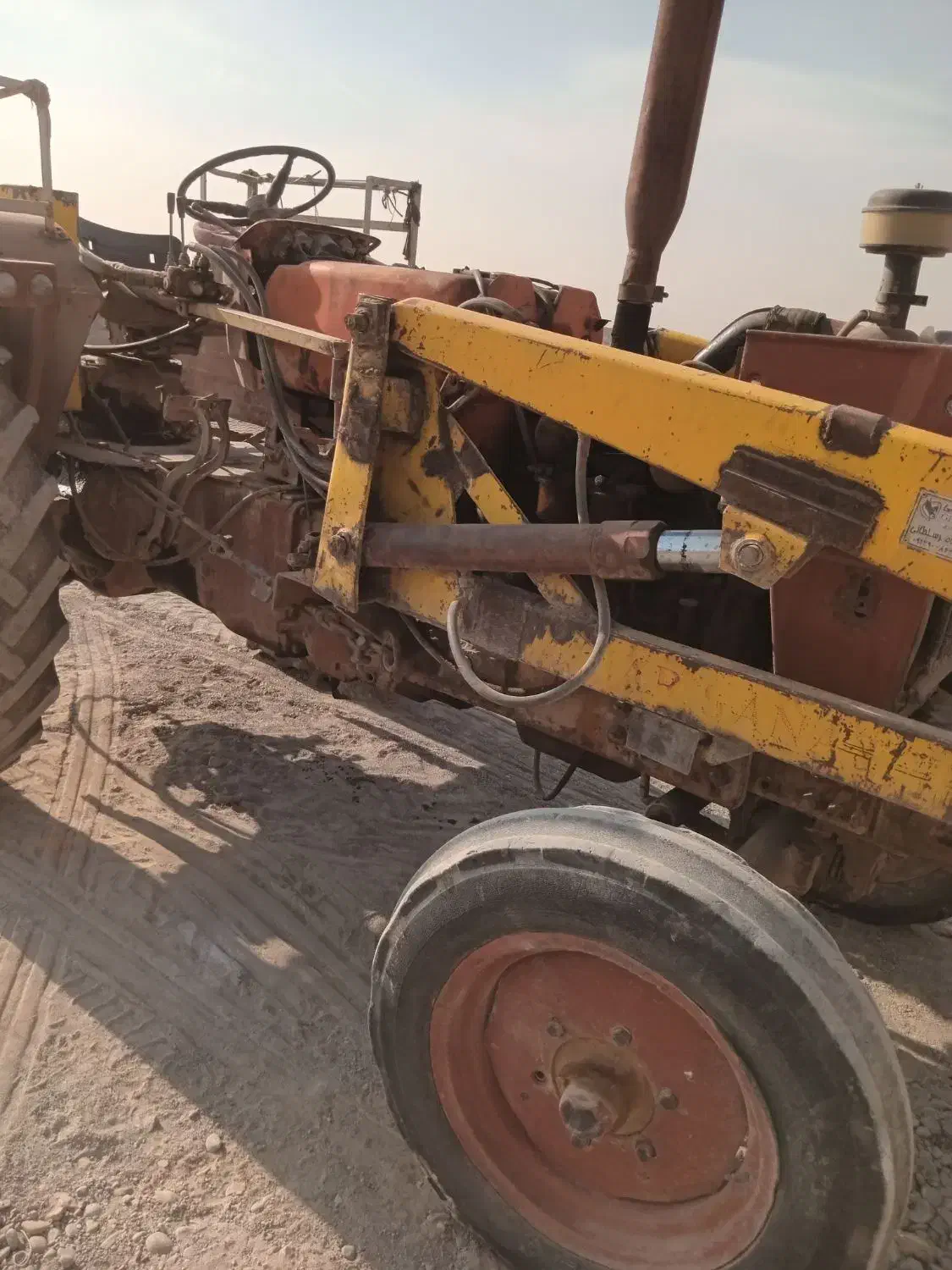 تراکتور رومانی بیل دار|خودرو سنگین|هوراند, |دیوار