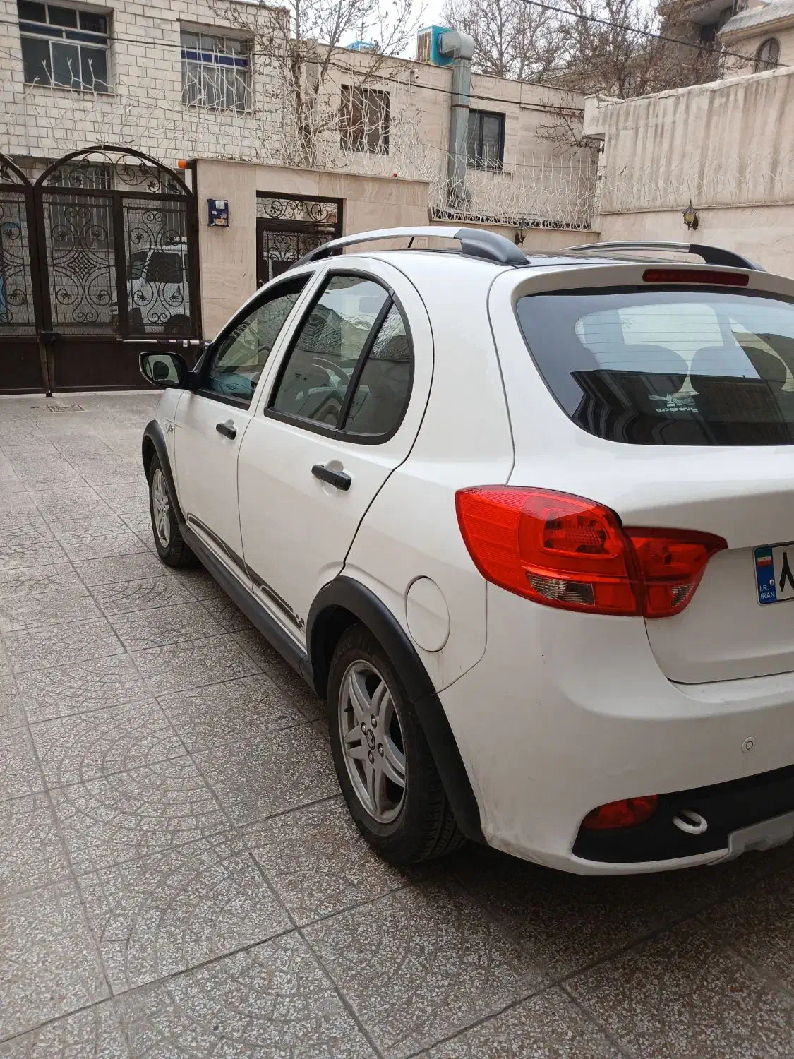 کوییک آر مدل ۴۰۱ بیرنگ|خودرو سواری و وانت|کرج, حصارک پایین|دیوار