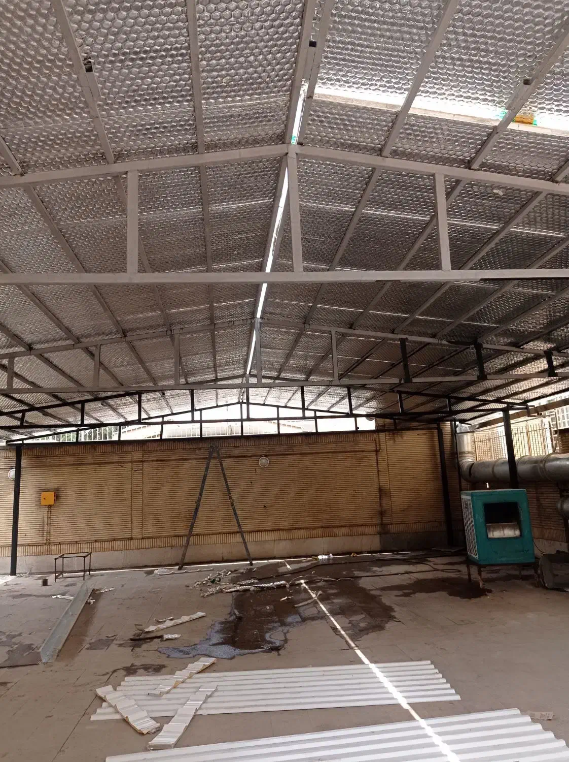 سقف شیروانی،خرپایی|خدمات پیشه و مهارت|ماهدشت, |دیوار