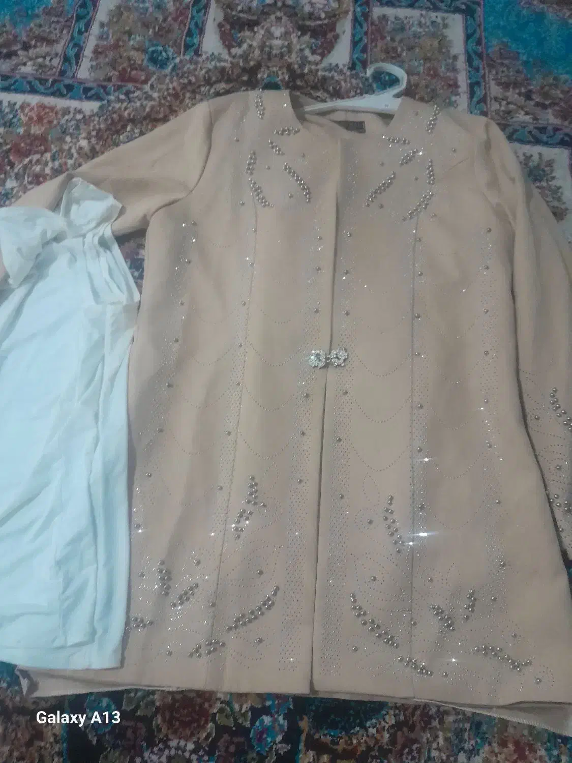 لباس|لباس|شریفآباد, |دیوار