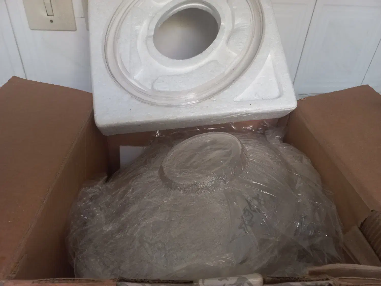 بخار پز|ظروف پخت‌وپز|شاهین‌شهر, شهرک گلدیس|دیوار