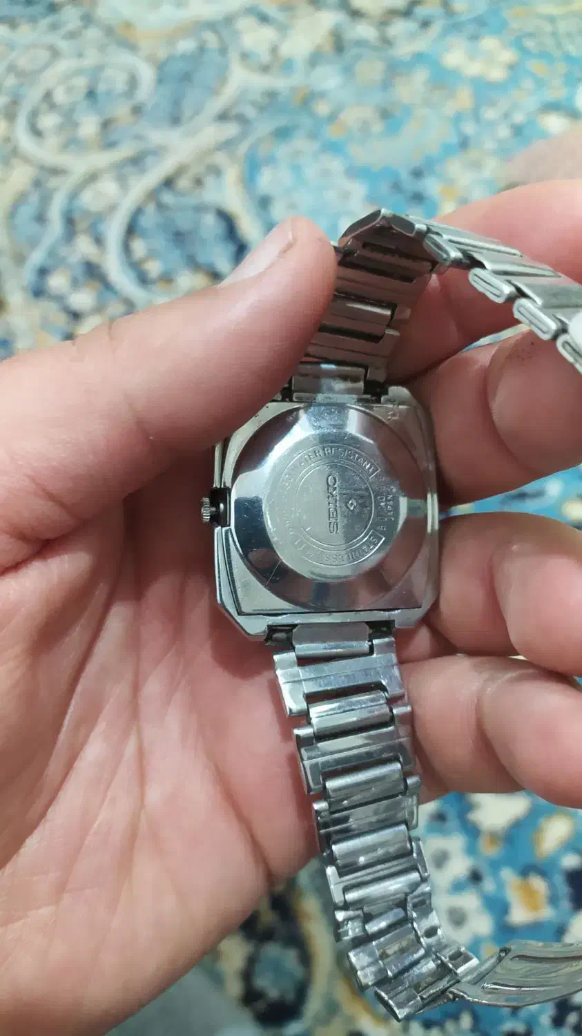 ساعت سیکو ۵|ساعت|اهواز, گلستان|دیوار