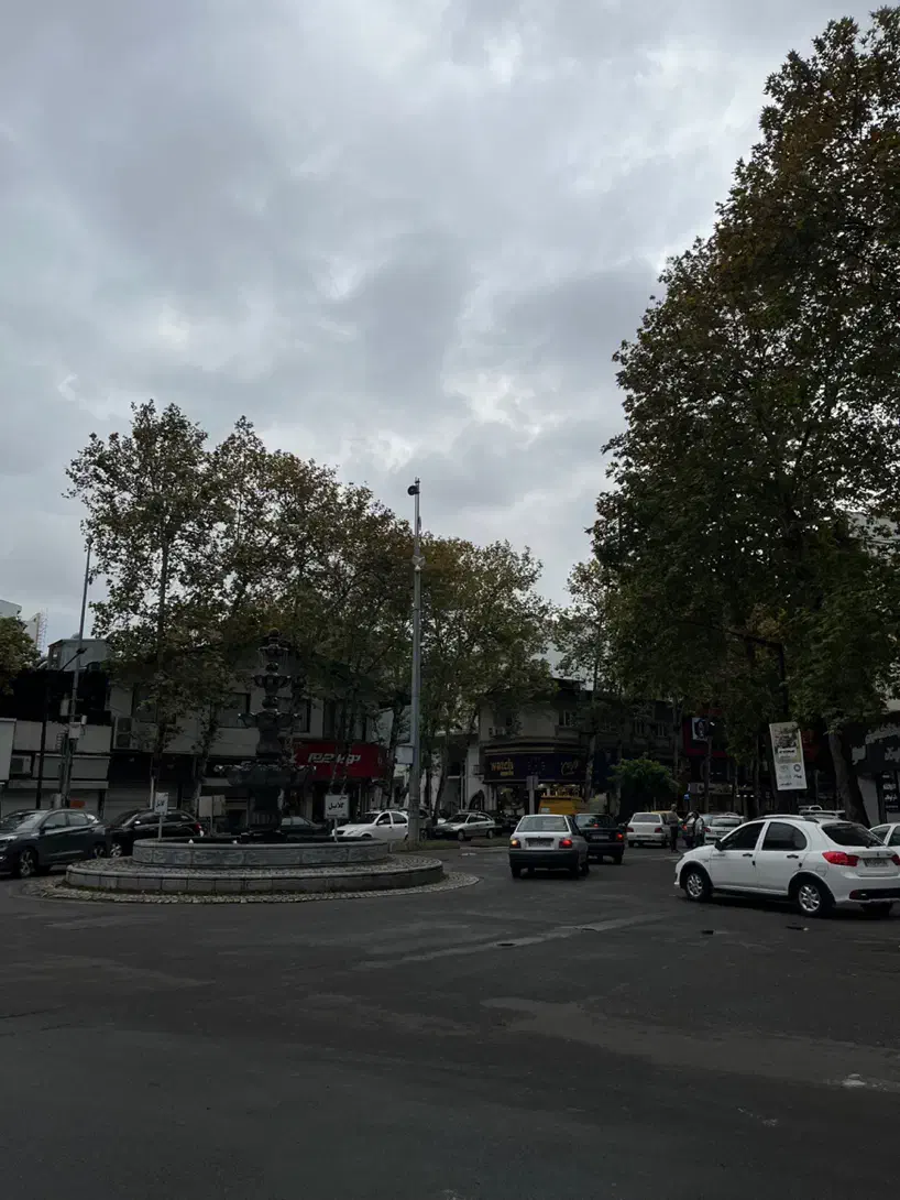 اجاره مغازه براصلی گلسارگلایل۲۵متر کف۲۵متر بالکن|اجارهٔ مغازه و غرفه|رشت, گلسار|دیوار