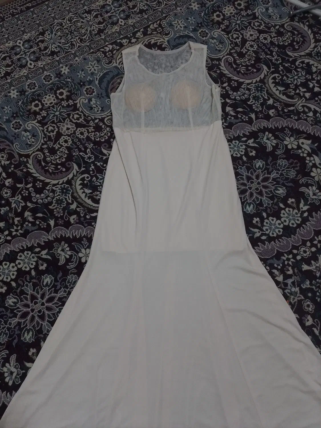 فروش تعدادی لباس و کفش|لباس|اندیشه, اندیشه فاز ۱|دیوار