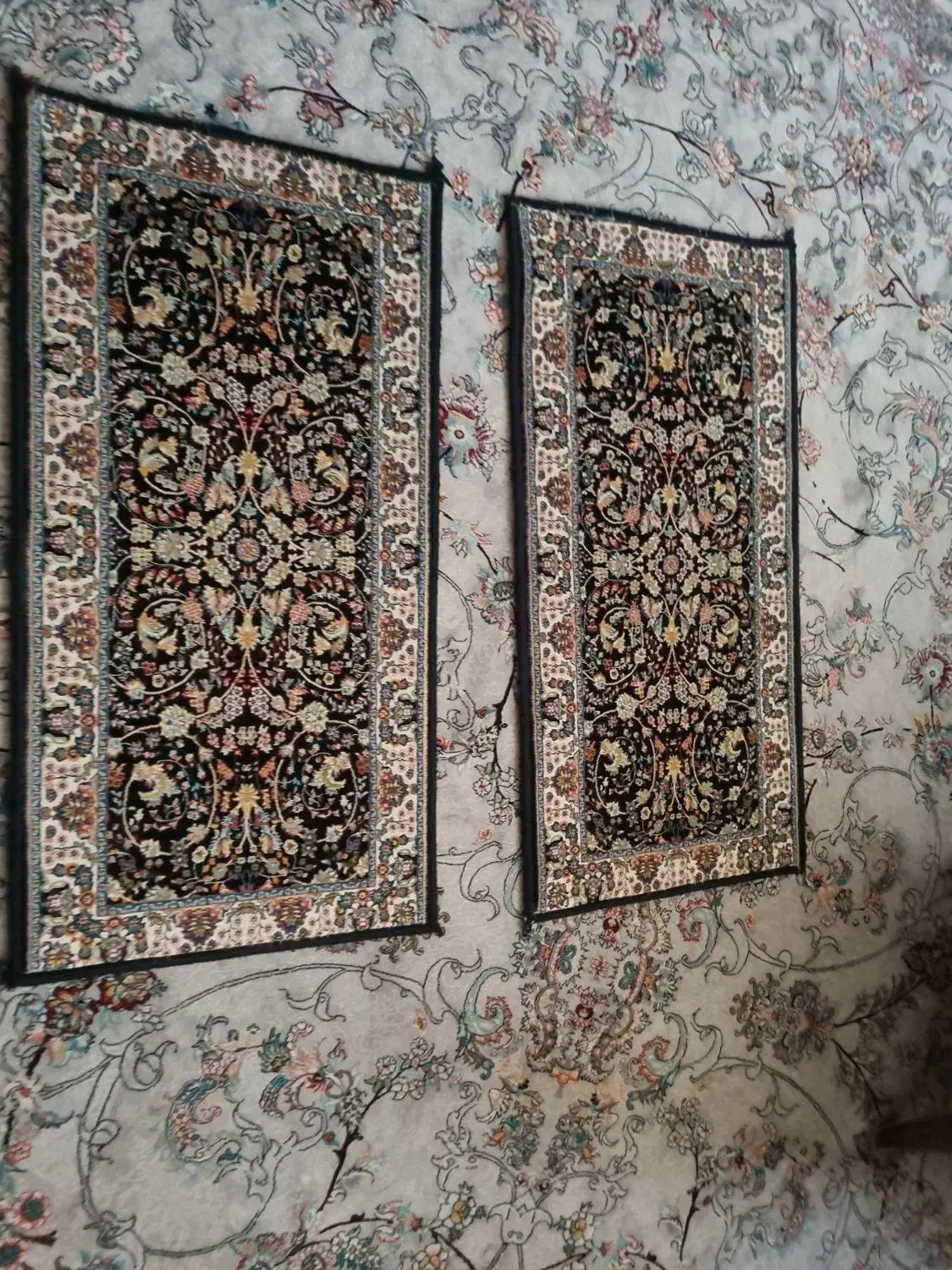 پادری قالیچه|پادری|کرمانشاه, |دیوار