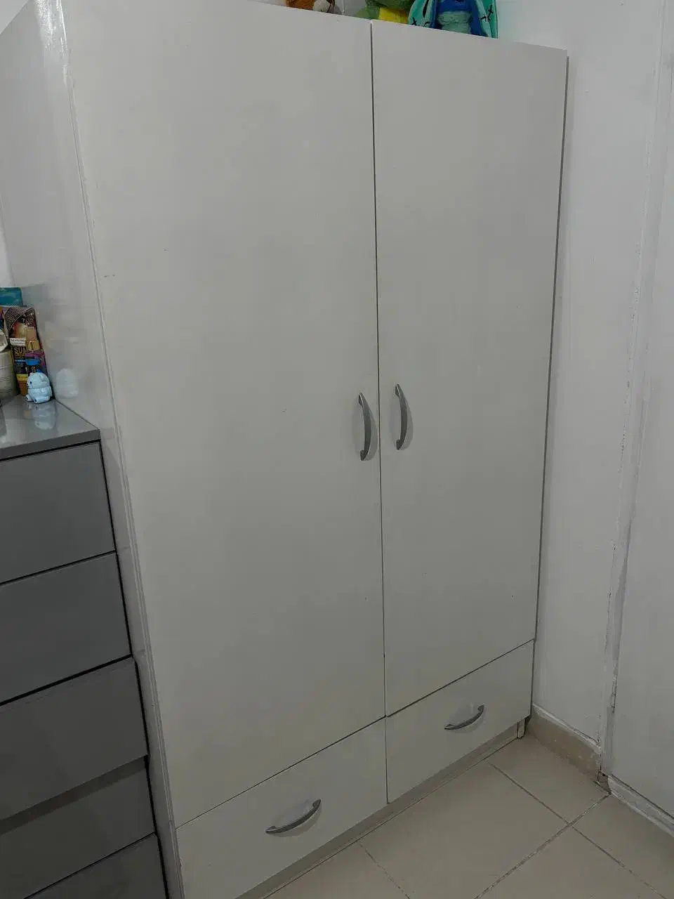 کمد|جاکفشی، کمد، دراور|پرند, فاز ۰|دیوار