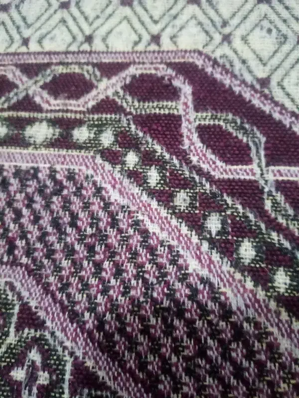 مقداری لباس برای فروش برای خرج 4 تا بچه|فعالیت داوطلبانه|خرمشهر, |دیوار