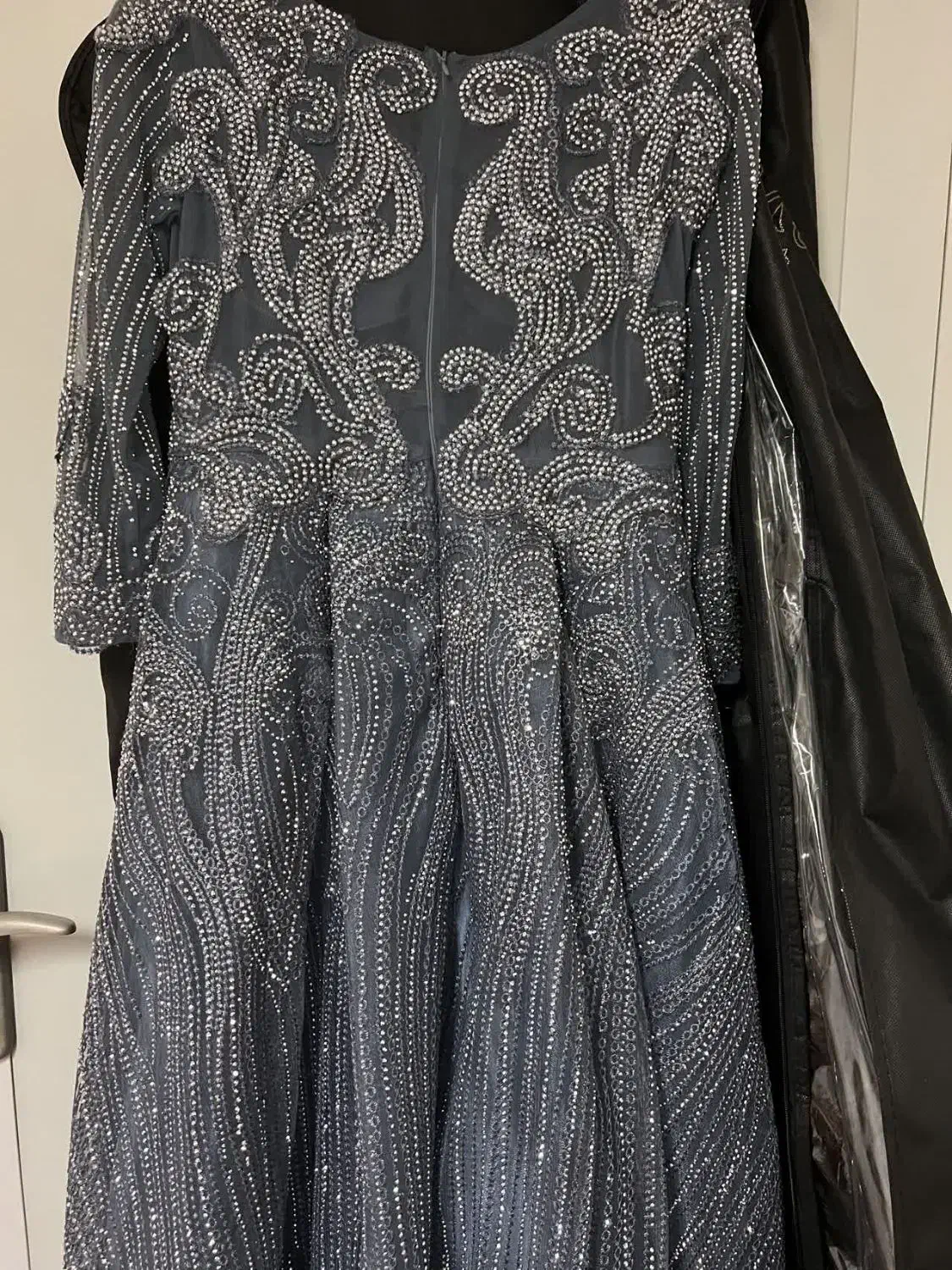 لباس مجلسی شیک|لباس|بومهن, |دیوار