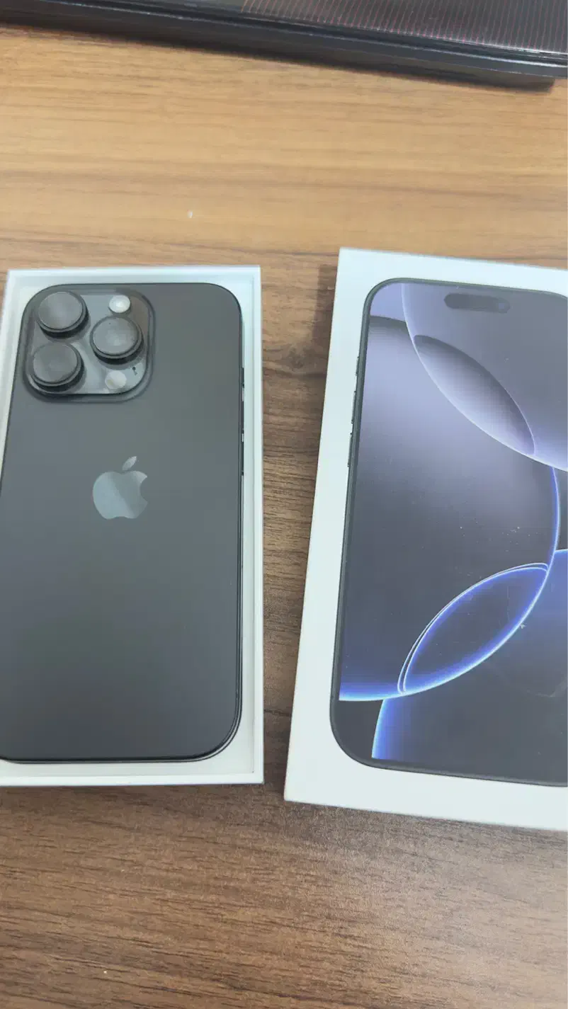 ۱۶پرو/۲۵۶/ZAA/ریجستر شده|موبایل|بندرعباس, |دیوار