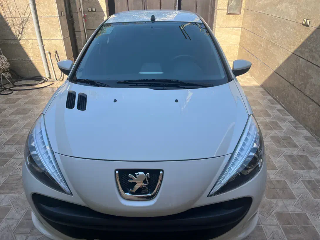 ۲۰۷دنده ای ۱۴۰۰فرمان برقی|خودرو سواری و وانت|ملارد, |دیوار