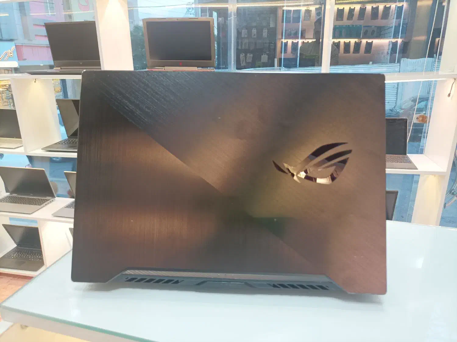 لپ تاپ گیمینگ ASUS ROG           فروش اقساطی|رایانه همراه|سمنان, |دیوار