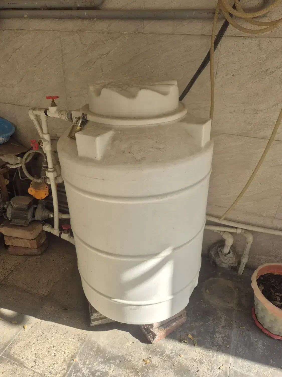 مخزن آب 200 لیتری سه لایه 10 سال گارانتی|مصالح و تجهیزات ساختمان|اسلامشهر, شهرک واوان|دیوار