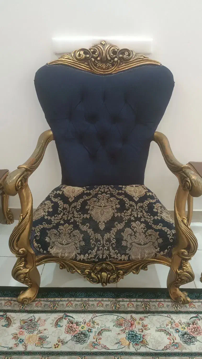 یه دست نیم ست نیم سلطنتی چوپ|مبلمان خانگی و میز عسلی|گلستان (تهران), |دیوار