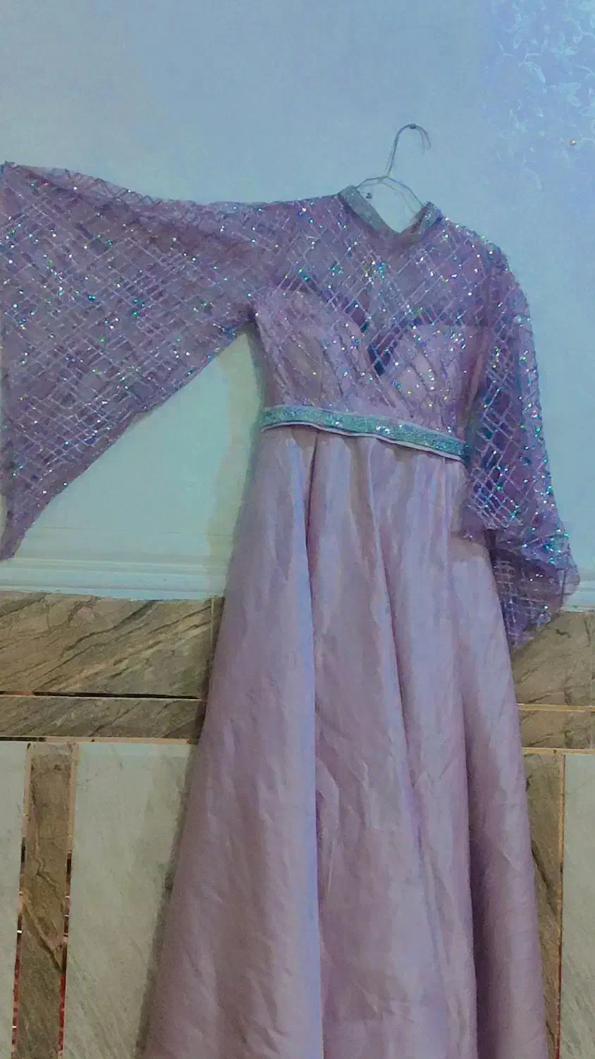 مجلسی|لباس|اهواز, کوی علوی|دیوار