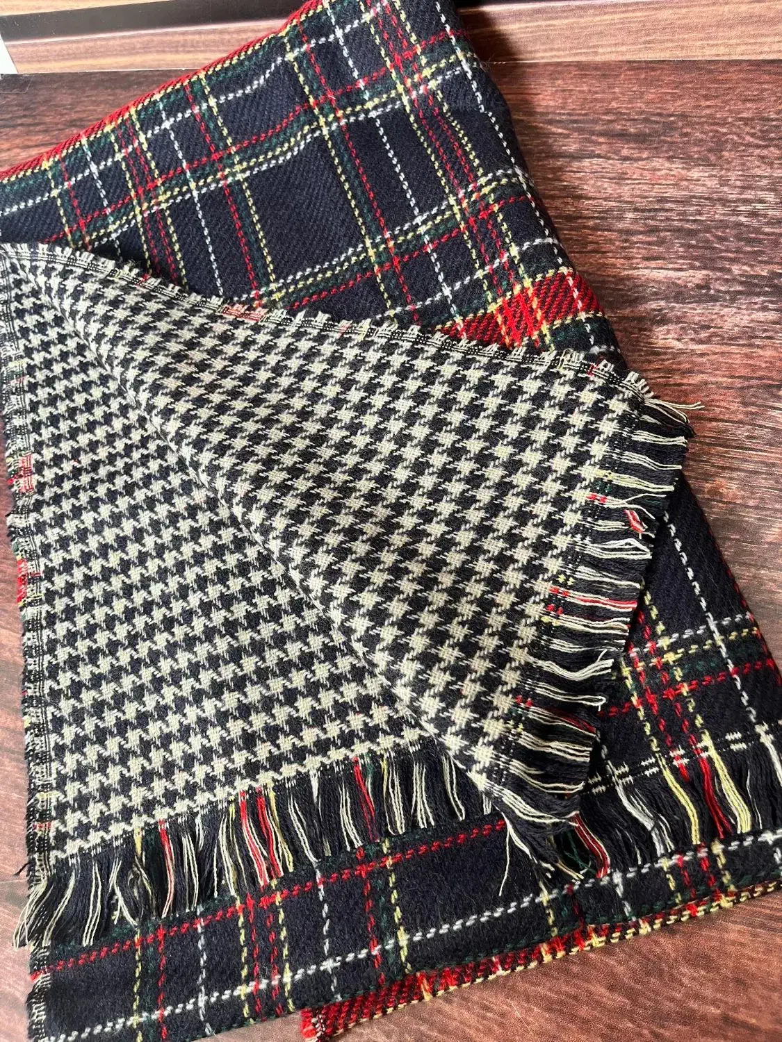 شال پاییزه|لباس|اندیمشک, |دیوار