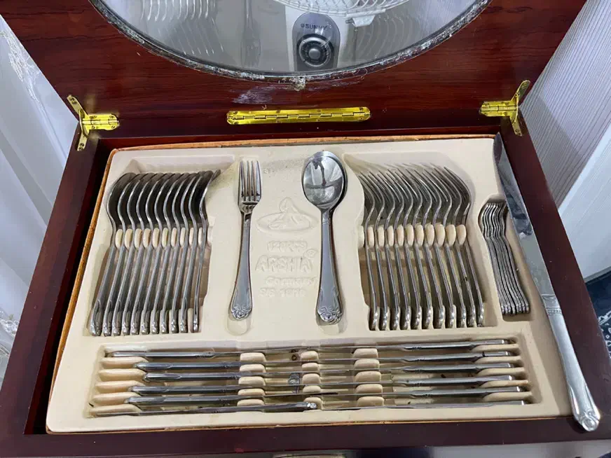 سرویس قاشق و چنگال ۱۲نفره عرشیا|ظروف سرو و پذیرایی|تهران, وحیدیه|دیوار