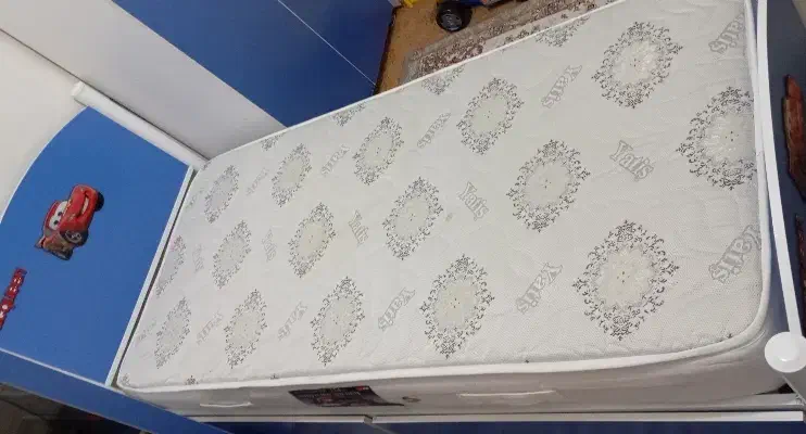 تخت خواب پسرانه با تشک|تخت و سرویس خواب|بازرگان, |دیوار