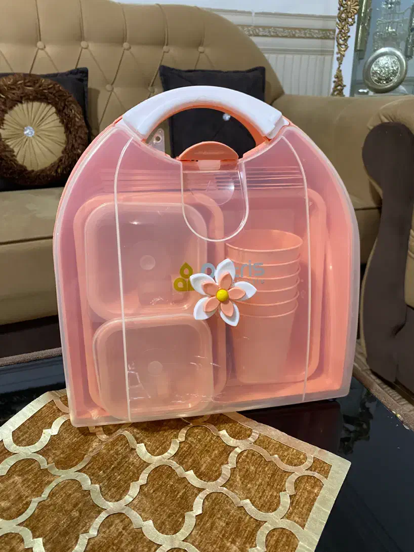 ظرف ۶نفره|ظروف نگهدارنده، پلاستیکی، یک‌بارمصرف|سلماس, |دیوار