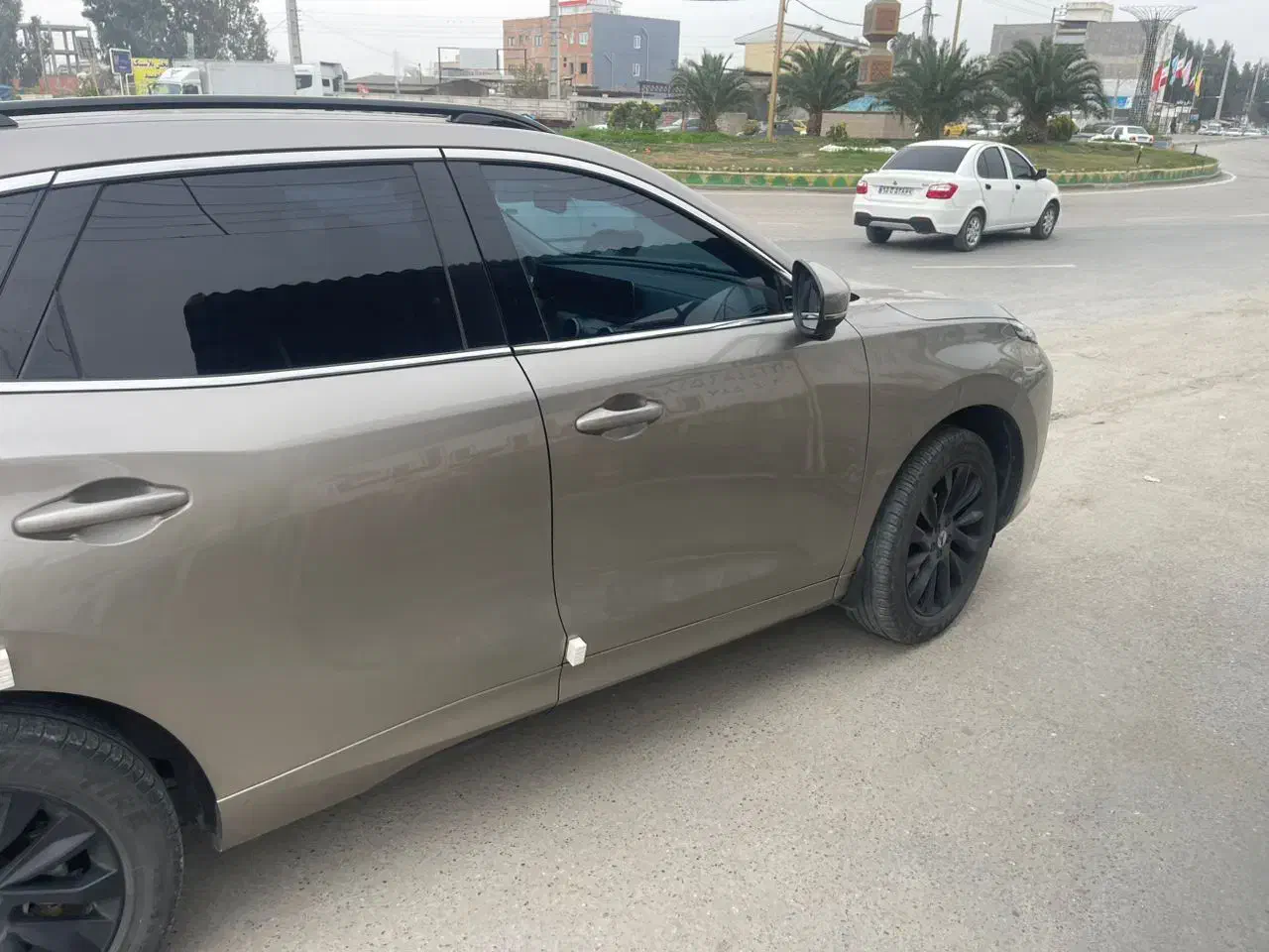 لاماری ۴۰۲ فروش شرایطی|خودرو سواری و وانت|گرگان, |دیوار