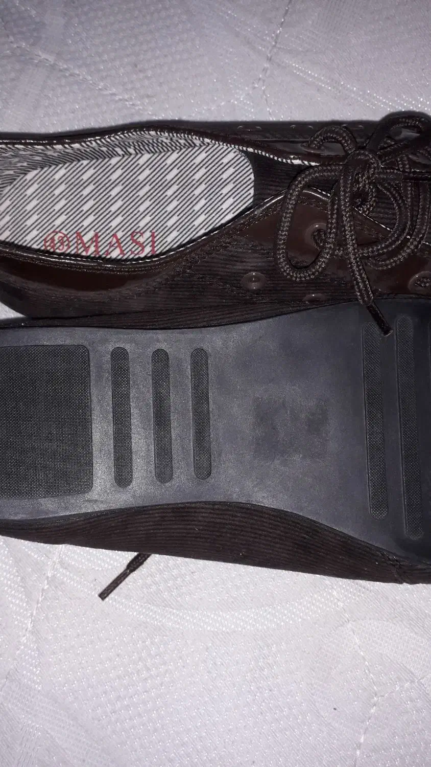 کفش مخمل قهوه ای|کیف، کفش، کمربند|شاهین‌شهر, مخابرات (شهید بهشتی)|دیوار