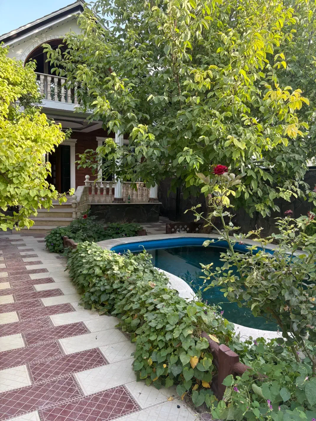 ویلا باغ دوبلکس با فضای سرسبز و دلنشین|فروش خانه و ویلا|آبسرد, |دیوار