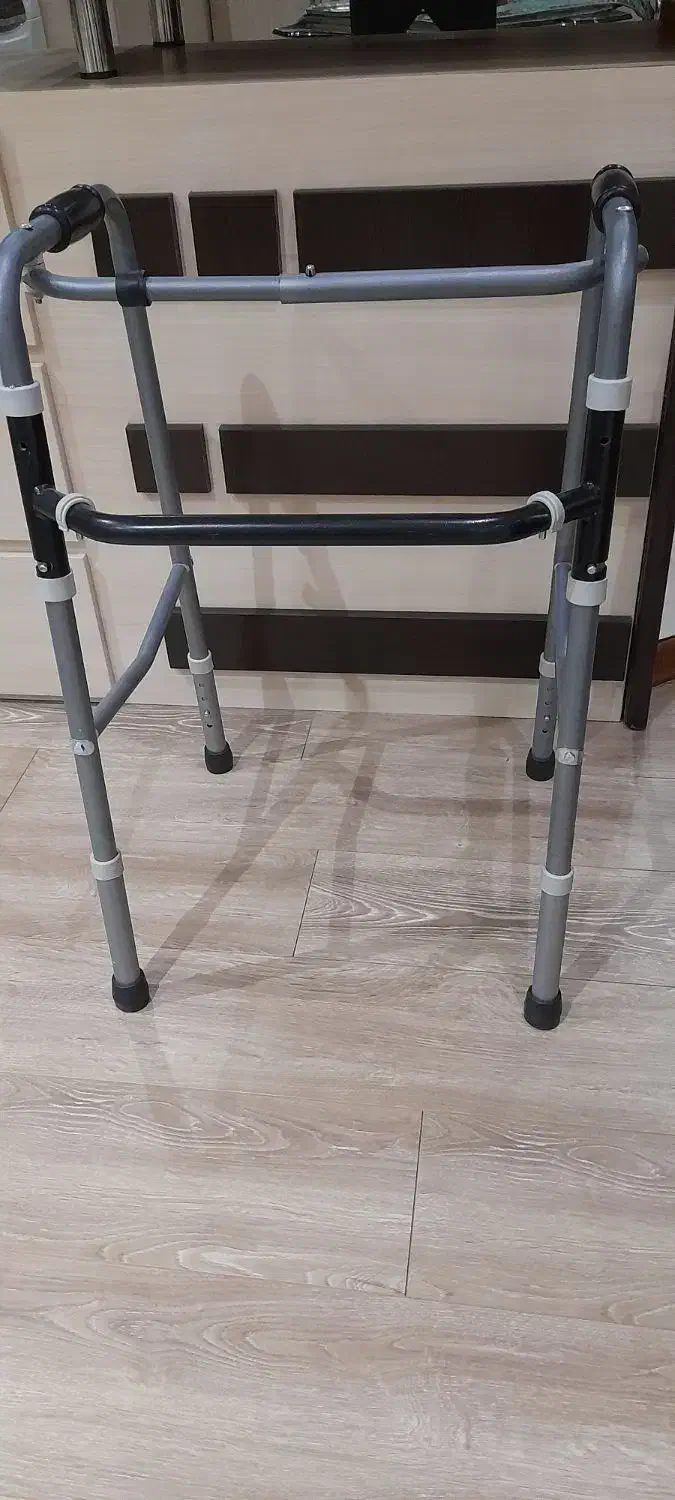 واکر|آرایشی، بهداشتی، درمانی|تبریز, |دیوار