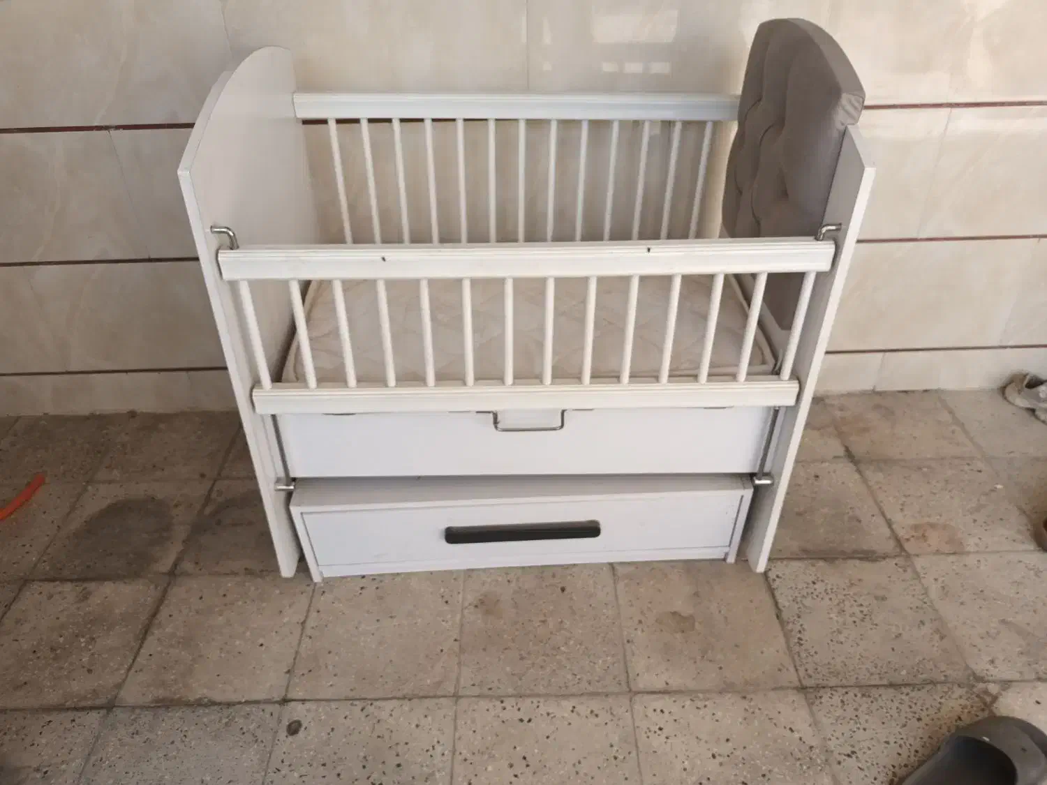 گهواره درحدنو|اسباب و اثاث بچه|محمدشهر, جعفرآباد|دیوار