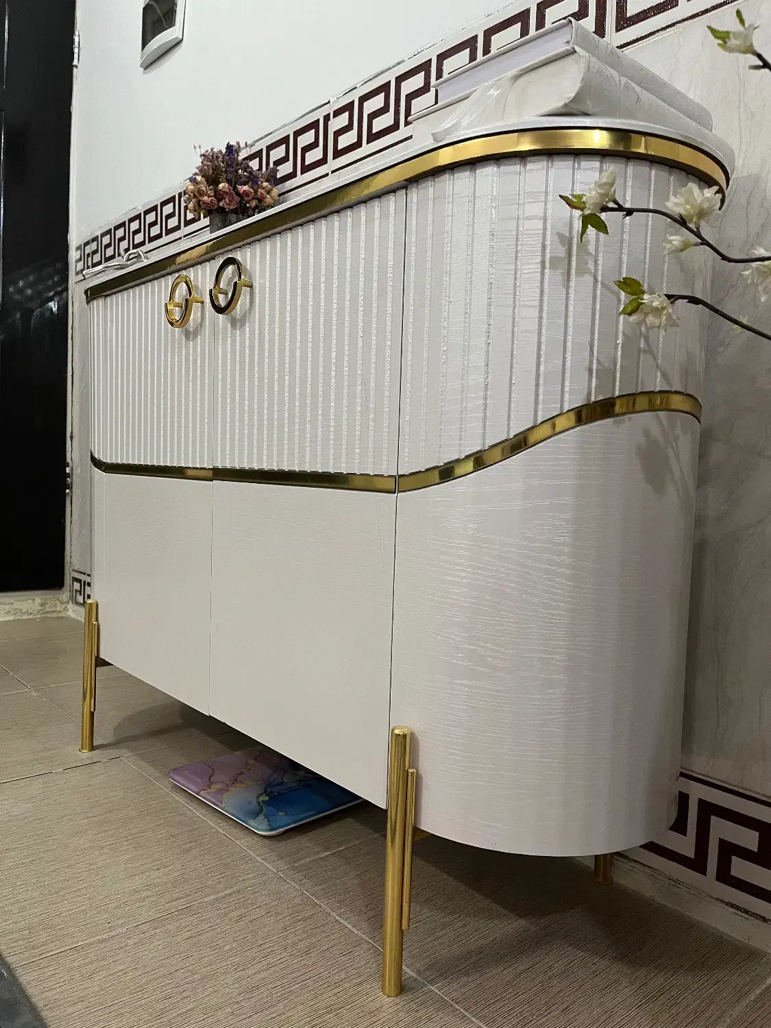 میز کنسول سفید نو|بوفه، ویترین، کنسول|یزد, |دیوار